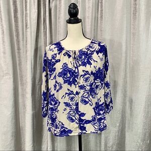 ⭐️ Waverly Grey Silk Chintz Blue Floral Blouse